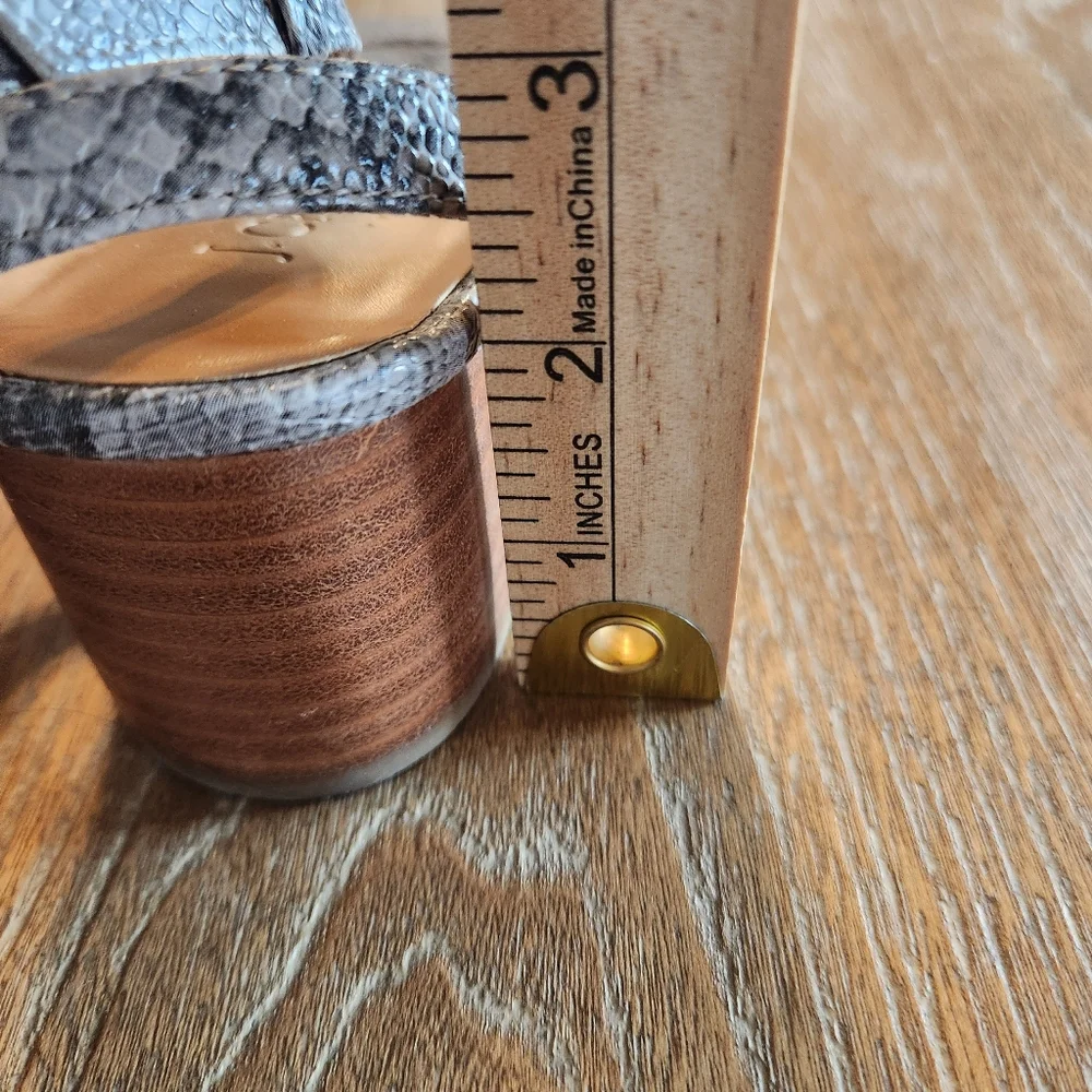 J. Crew crew snake